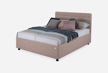 Letto mit Linien
